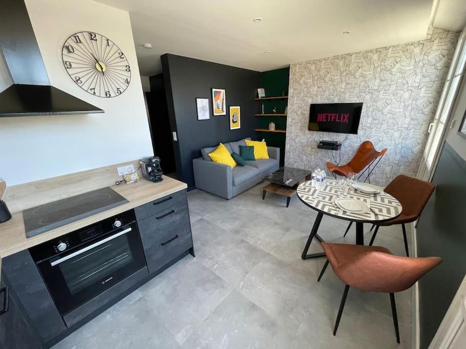 Zosca - Sils Appartement Caen Buitenkant foto